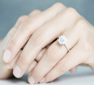 Buy the best quality engagement ring for your better half!!