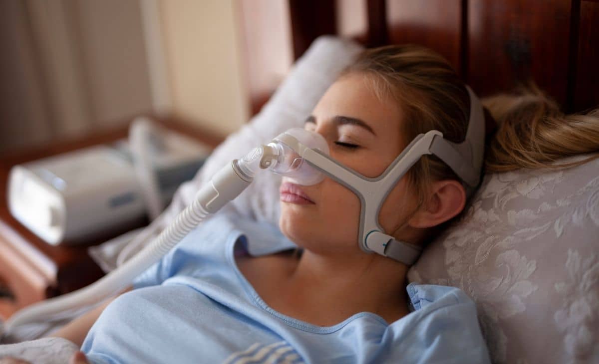 What Is A CPAP Machine? How It Works, Pros, Cons, Other Options